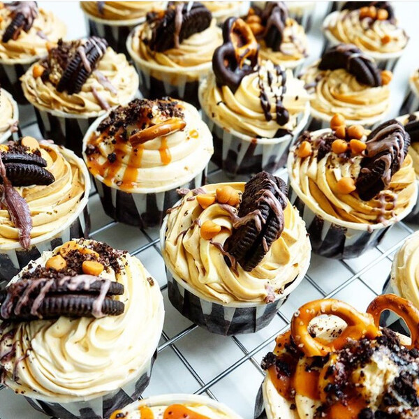 Chocolate Peanut Butter Cupcakes